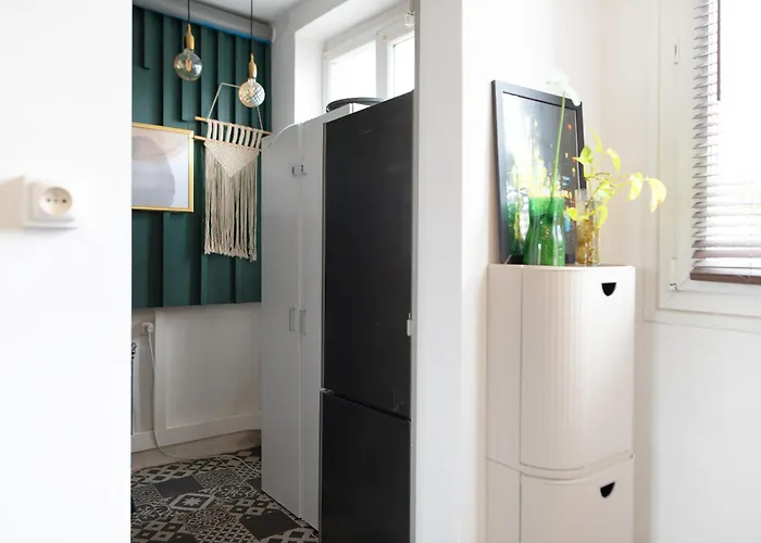 T2 Centre - 5 Min Metro St Cyprien