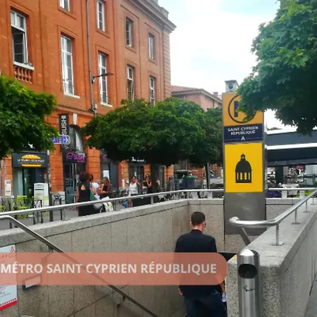 T2 Havre De Paix Centre - 5 Min Metro St Cyprien Apartman